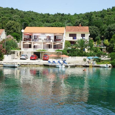 Apartments Segedin Zrnovo Eksteriør billede